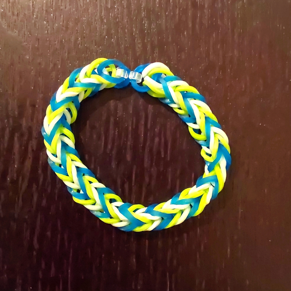 Fishtail bracelet